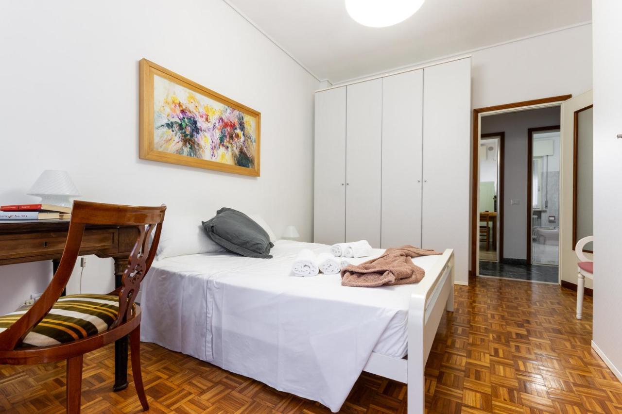 Flower Apartment Mantova Luaran gambar