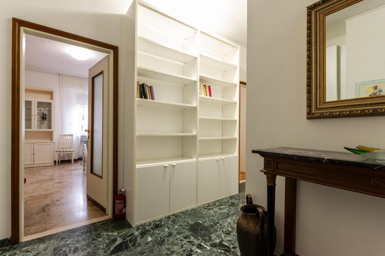 Flower Apartment Mantova Luaran gambar